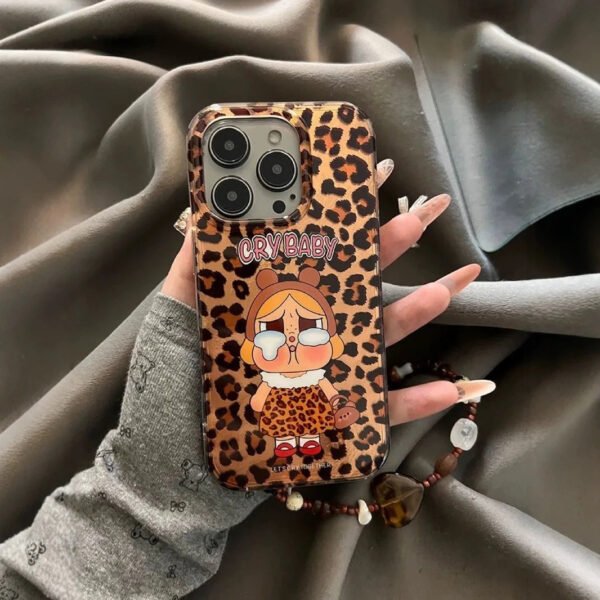Leopard Tears Chain Case